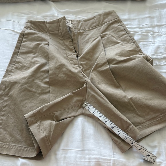 ZARA Classic Tan Women's Shorts - medium - Picture 2 of 3